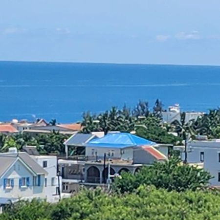 Seaview Luxury Appartment Flic-en-Flacq Buitenkant foto