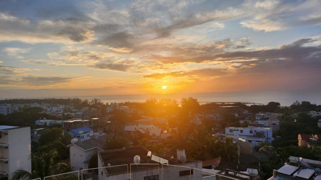 Seaview Luxury Appartment Flic-en-Flacq Buitenkant foto